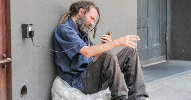 Homelessness? No Worries—Tech Gurus Have an App for That (Or So They Say)