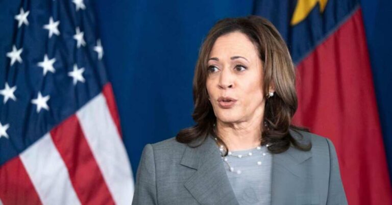 Prosecutor Kamala: Is She Ready for the White House? Prosecutor Kamala: Is She Ready for the White House?